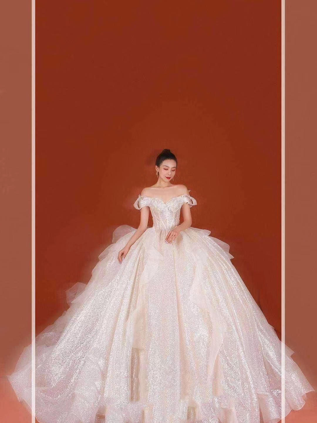 《奢华高定系列》2020设计师主婚纱9件套＋跟妆