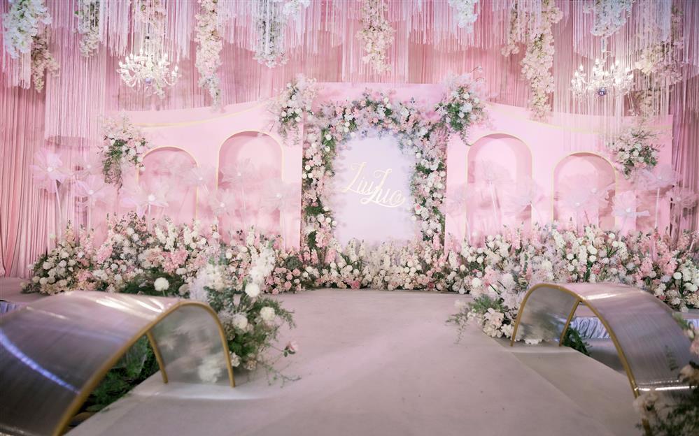 《海尚海婚礼策划》---浪漫花语