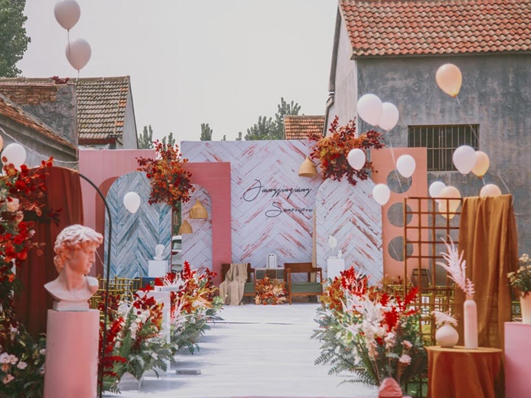 农村户外泰式橙色系婚礼包含花艺