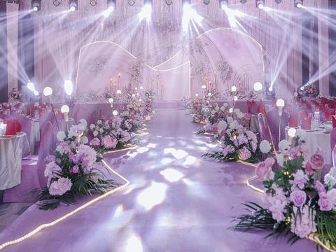 意匠婚礼策划-一场梦幻大气的淡紫色婚礼