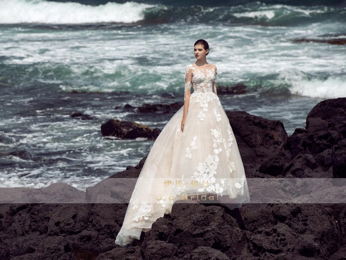 Oia Bridal | 刺绣蕾丝系列