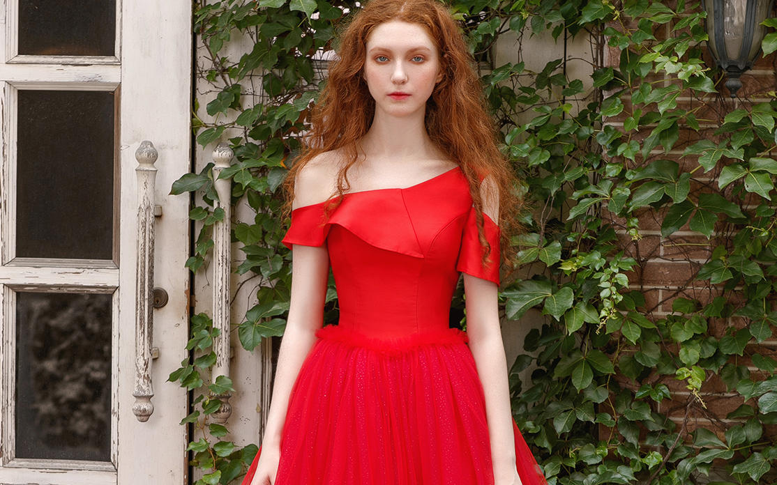 【熊小里】一字肩红色敬酒服