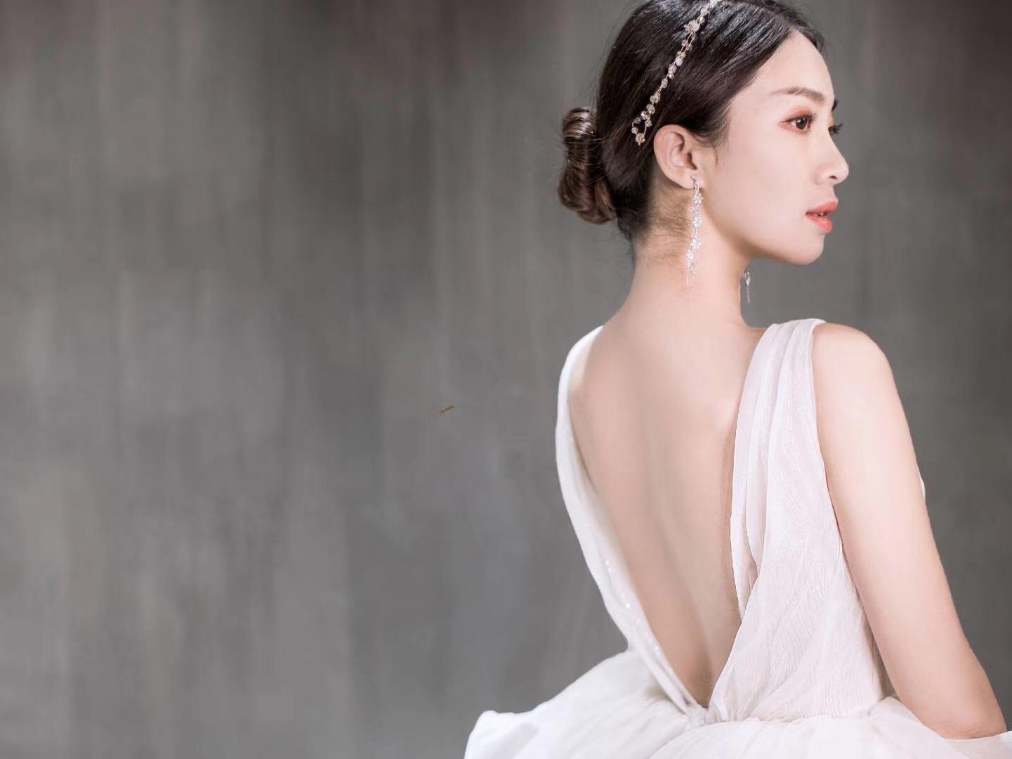 【超值婚纱套餐】婚礼3件套