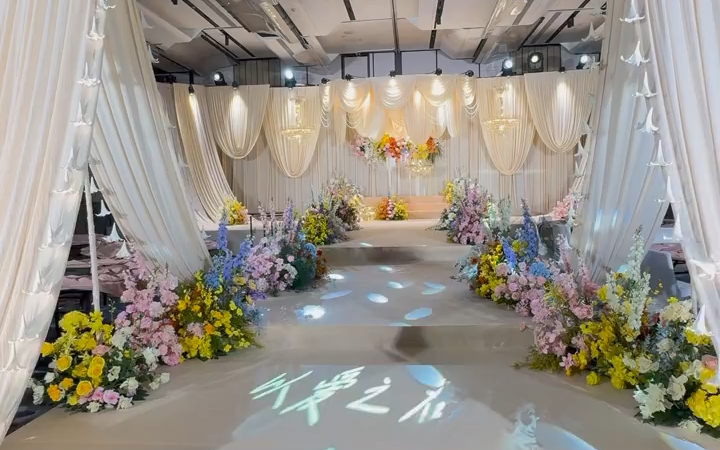 溫柔香檳布?；槎Y