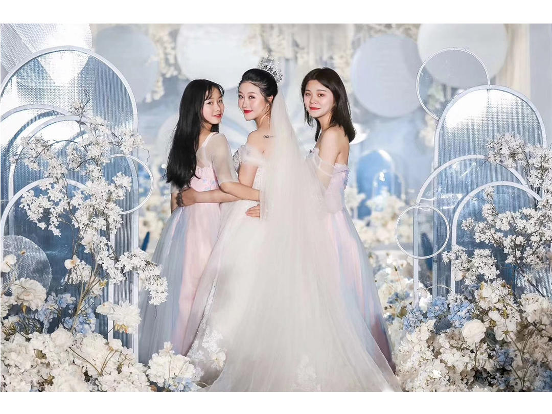 【光年婚礼】网红暗场超高性价比全包婚礼现场