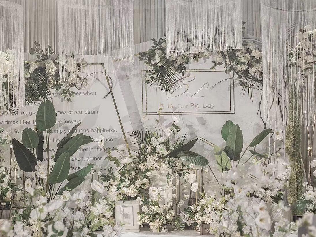 【玖亿婚礼】一价全包服务 森系轻奢婚礼人气套餐