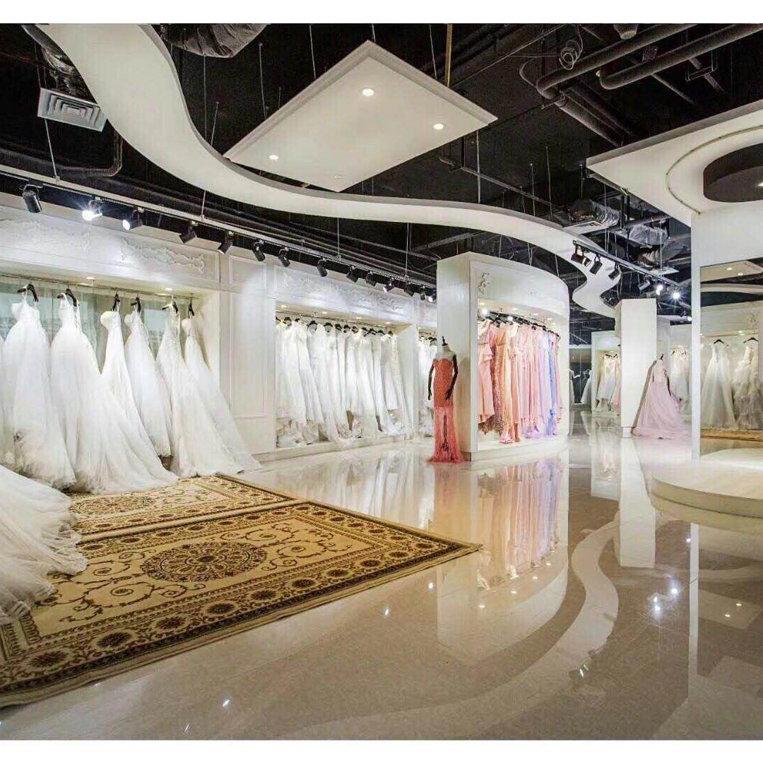 富图轻奢定制婚纱摄影
