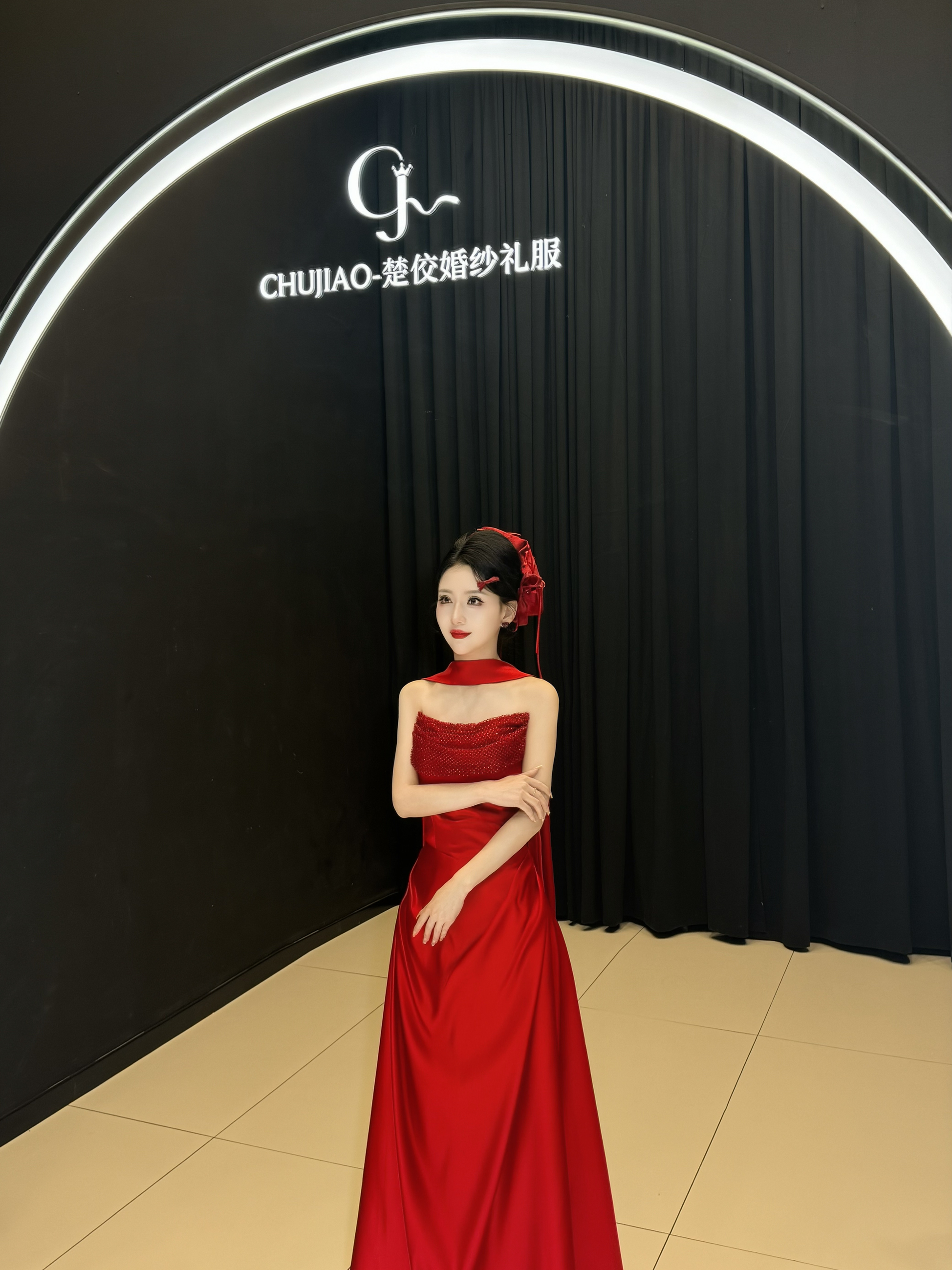 试妆也要整套试