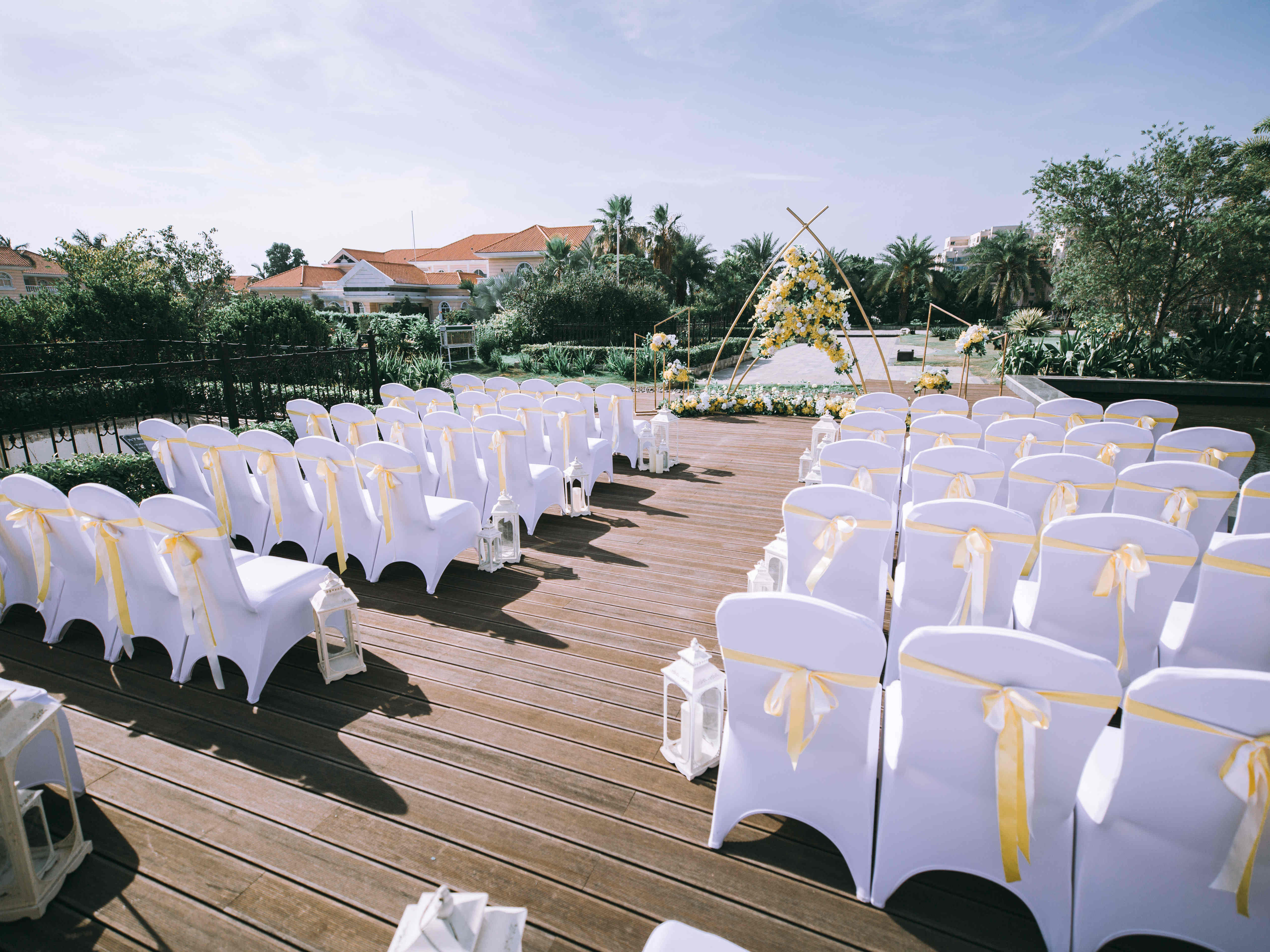 醒AWAKEN|黄白精致户外小婚礼