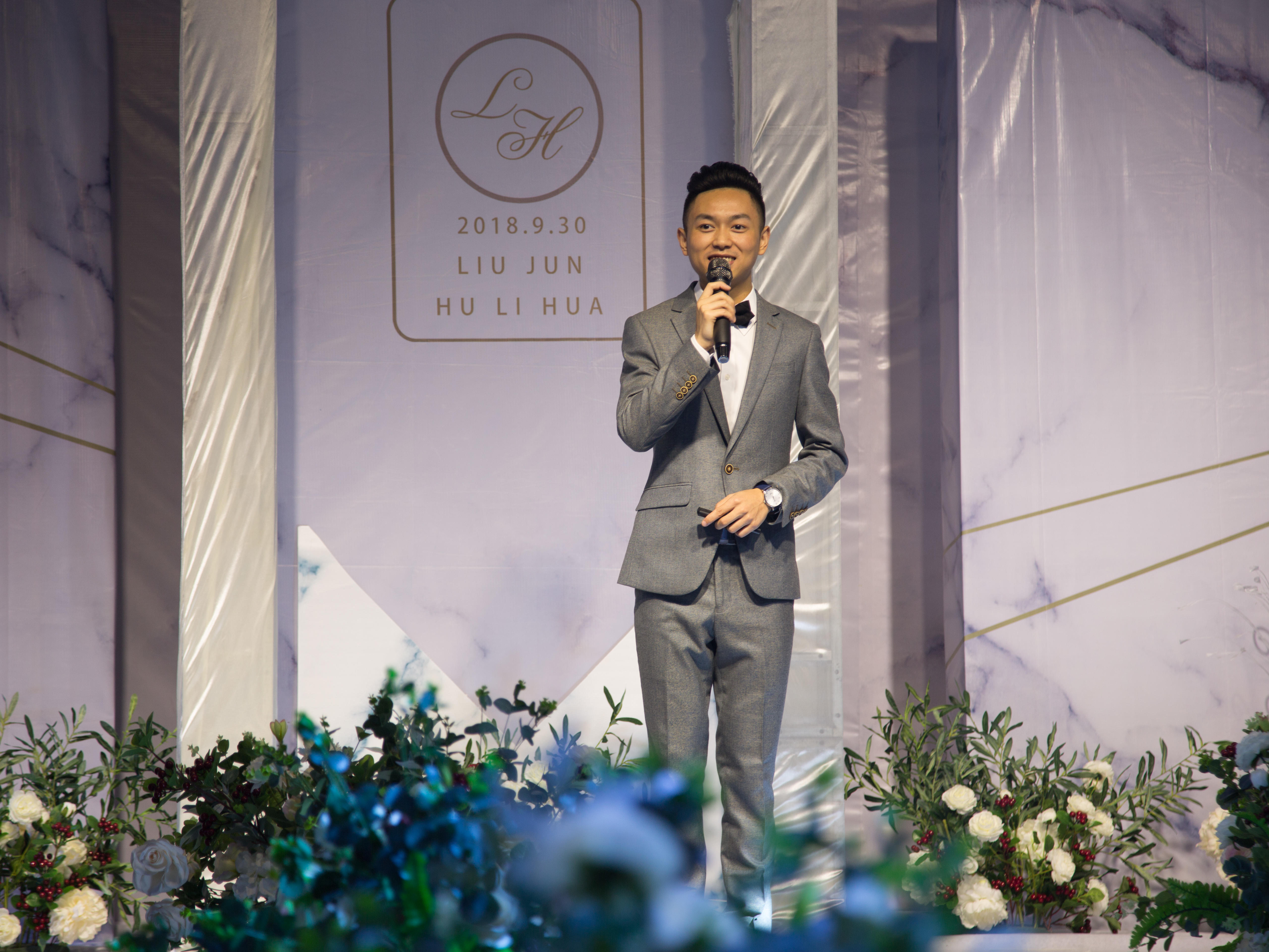 【人气超值】资深主持+流程策划+督导+音乐执行