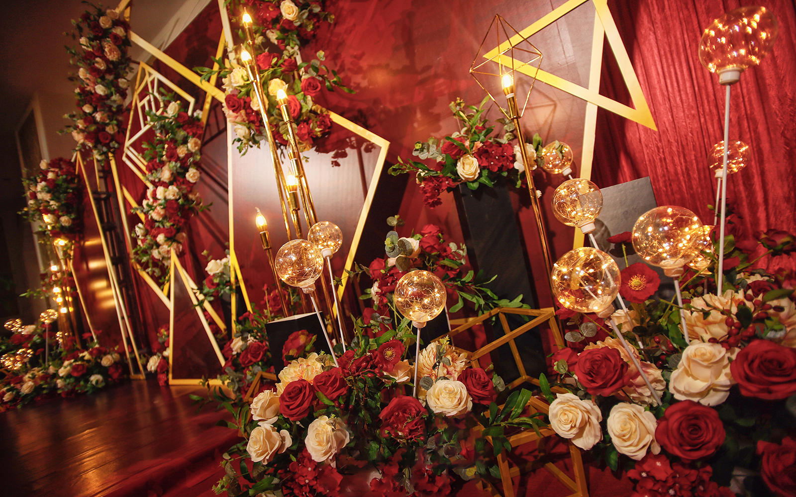 东成壹号高端婚礼策划管  