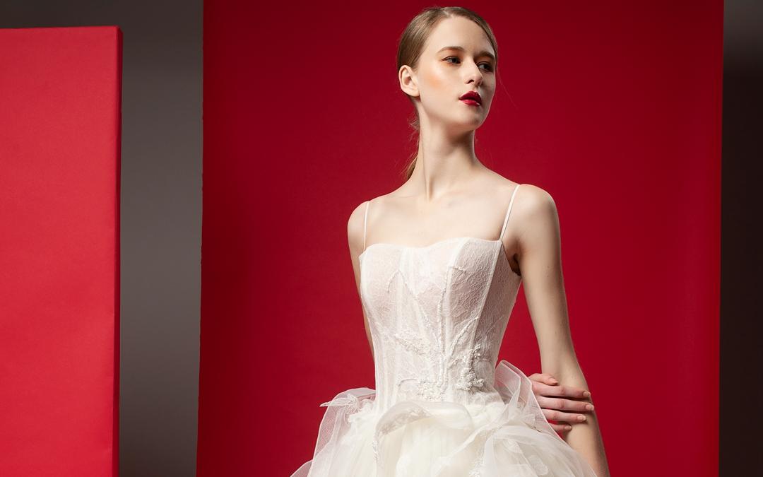 Bridal Queen · 吊带抹胸蕾丝层次摆