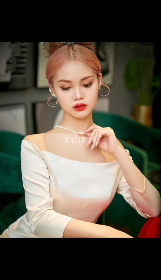 【优蔓新娘】A档2580市区内总监新娘跟妆 化妆