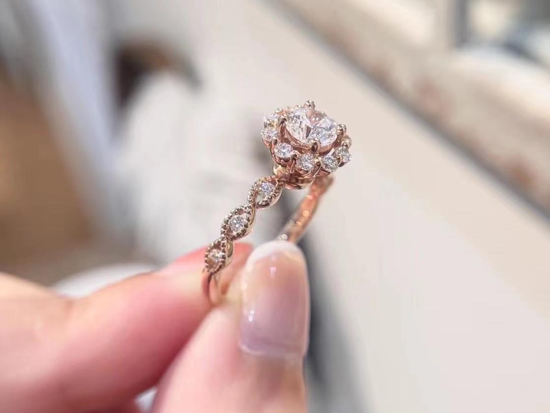 米兰珠宝——18K金钻石女戒