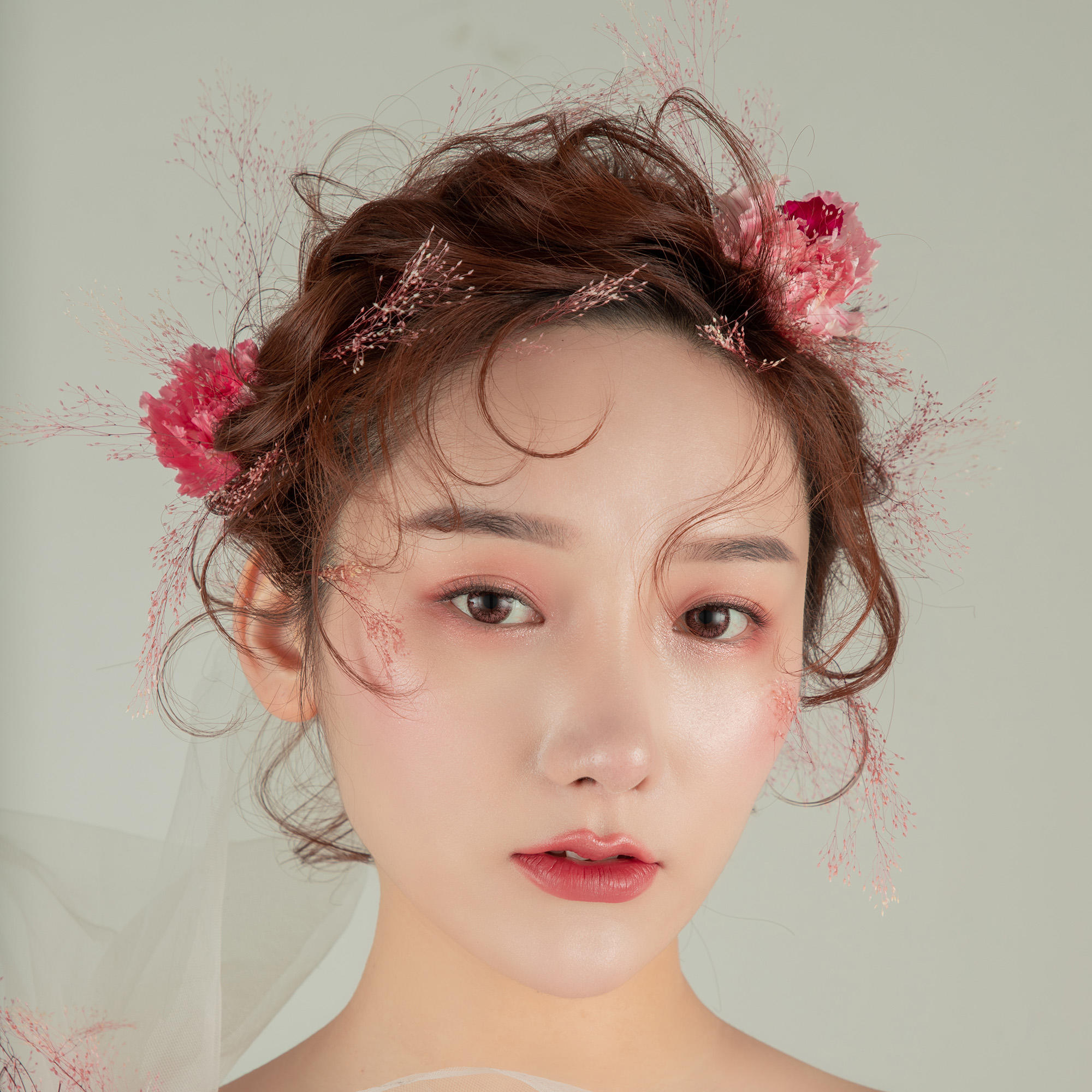 【人气推荐】Dora资深造型师，婚礼全程跟妆一天