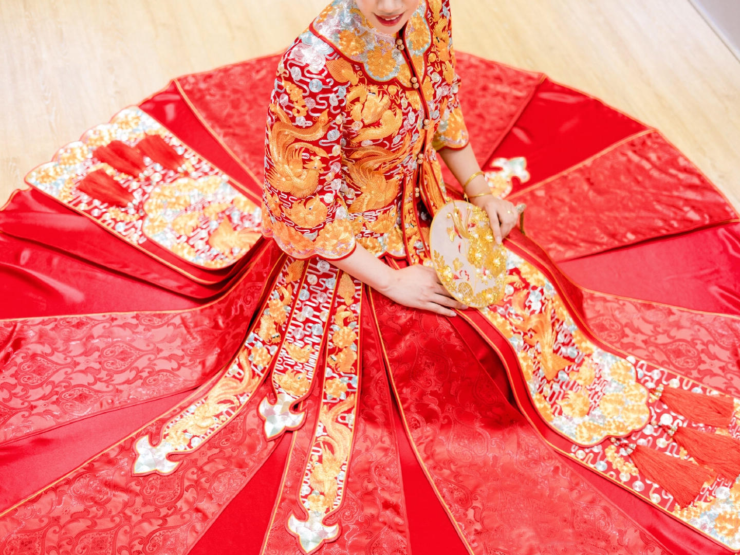 高端中式嫁衣系列 纯手工金丝银线