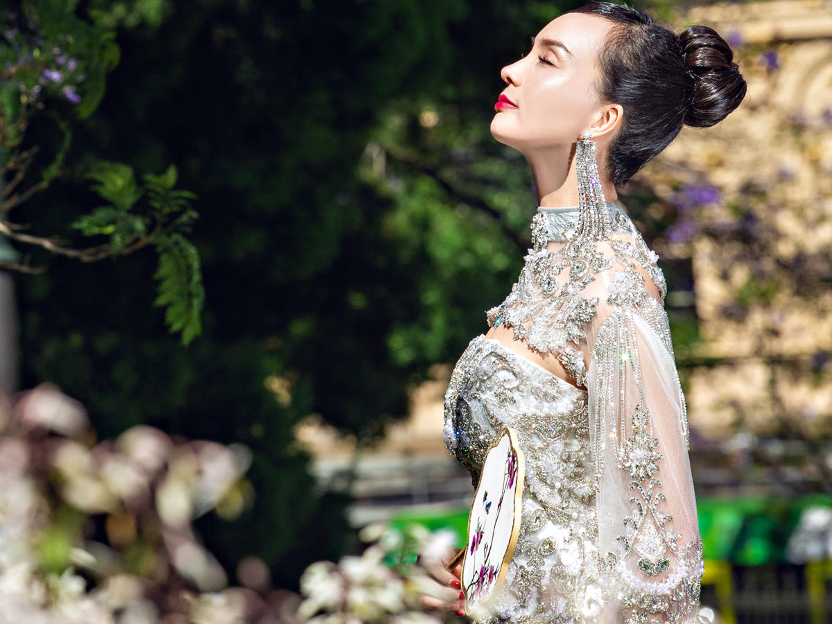 2019新款重工瀑布马来褂