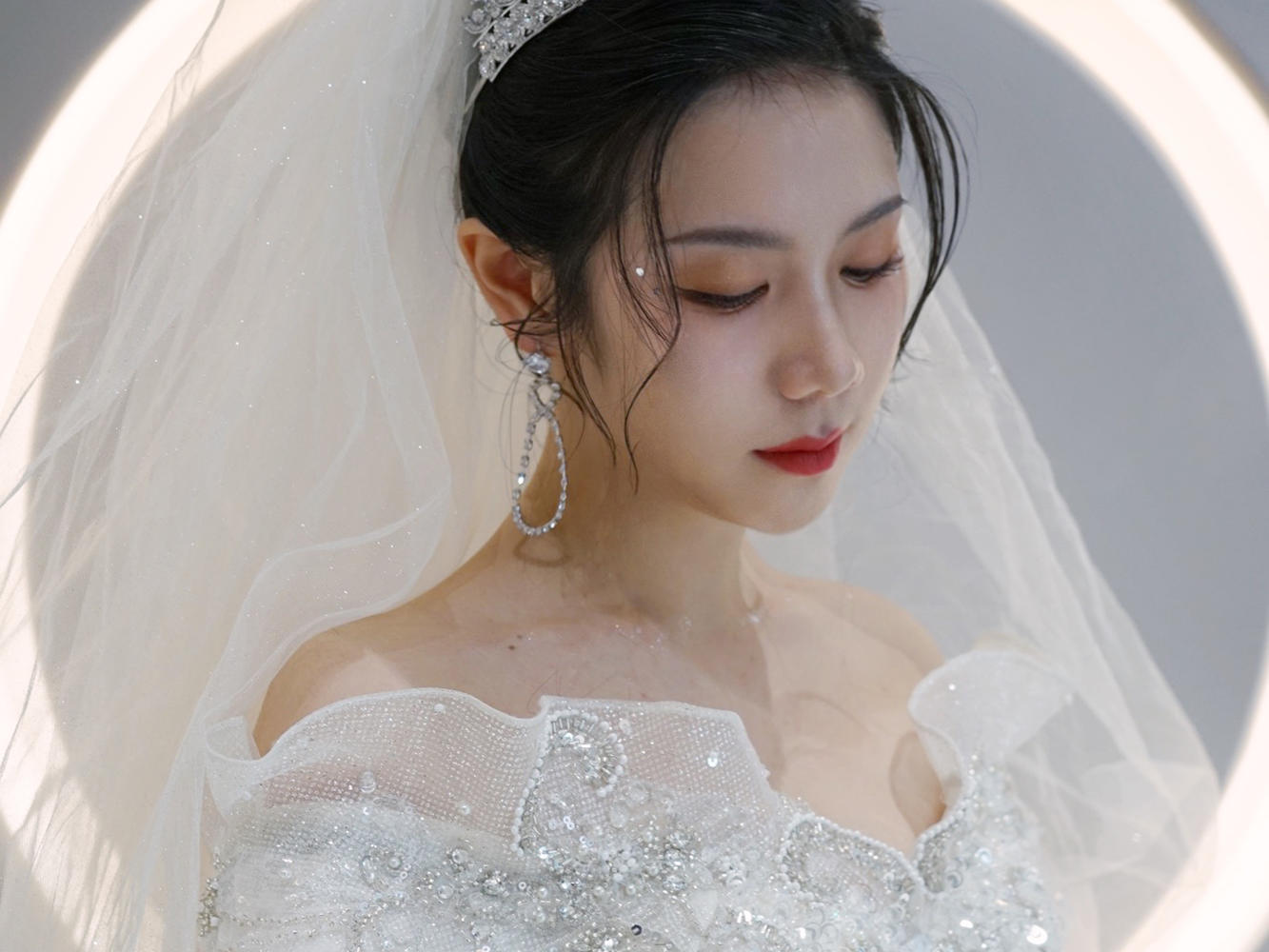 全程跟妆+新娘精品纱6件套造型主婚纱秀禾服礼服妆