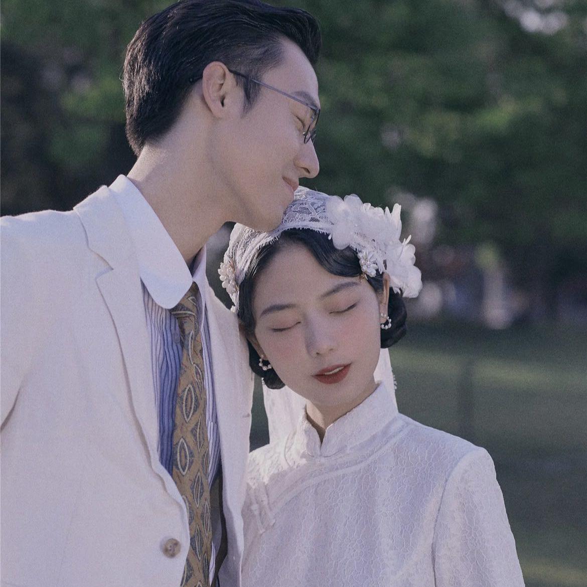 測試-清明雨上與佳人泛舟于西子湖畔