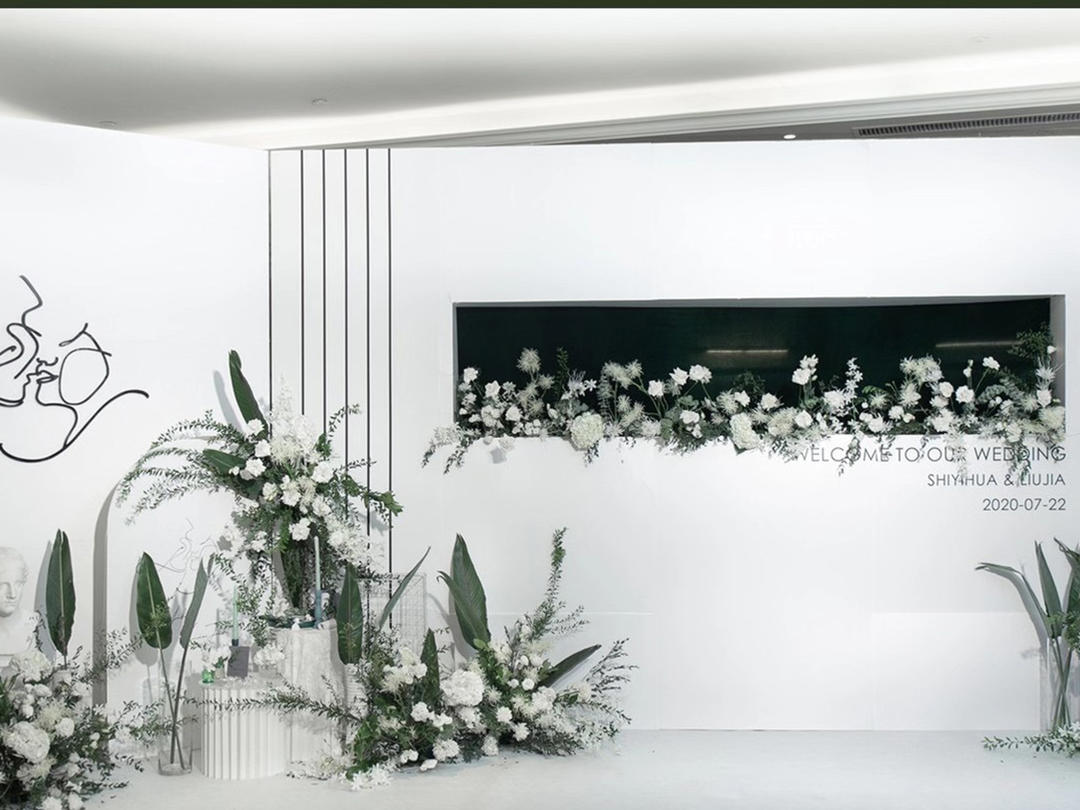 「昆明欣宴春厅」白绿色韩式森系吊顶浪漫婚礼