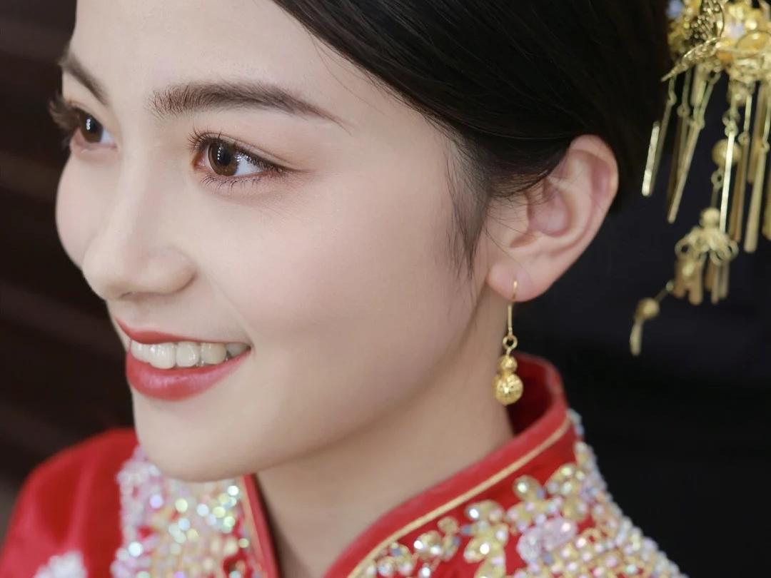 希禾造型—半天跟妆 送妈妈妆