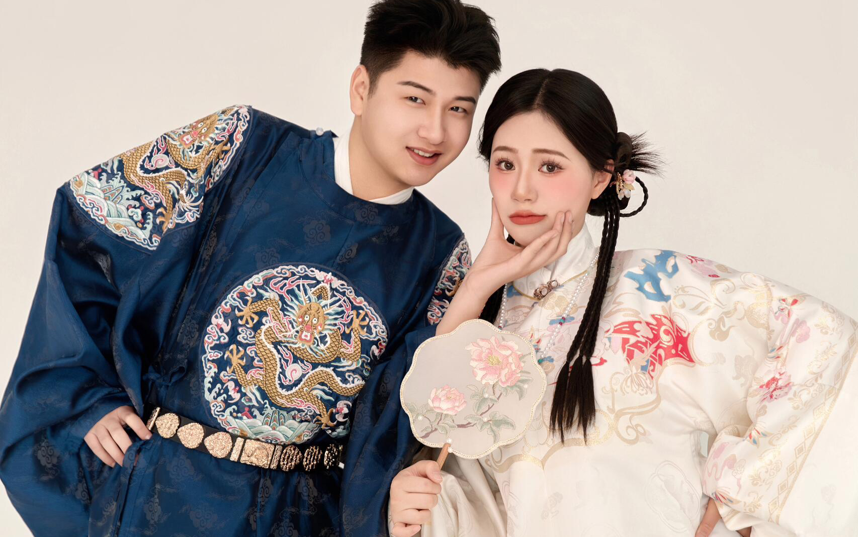 許先生&易女士