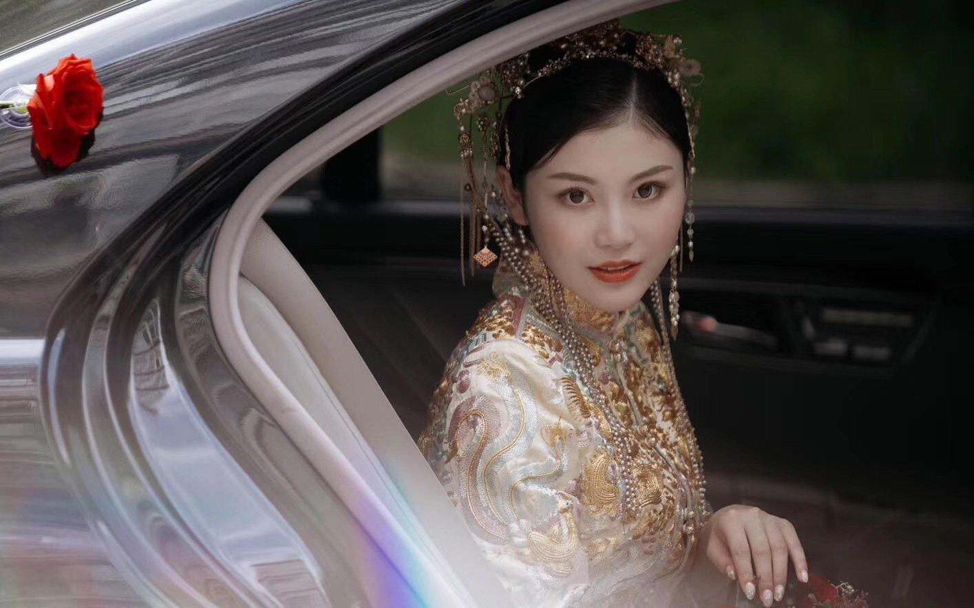 薇拉尚妆造型——中国式传统式秀禾