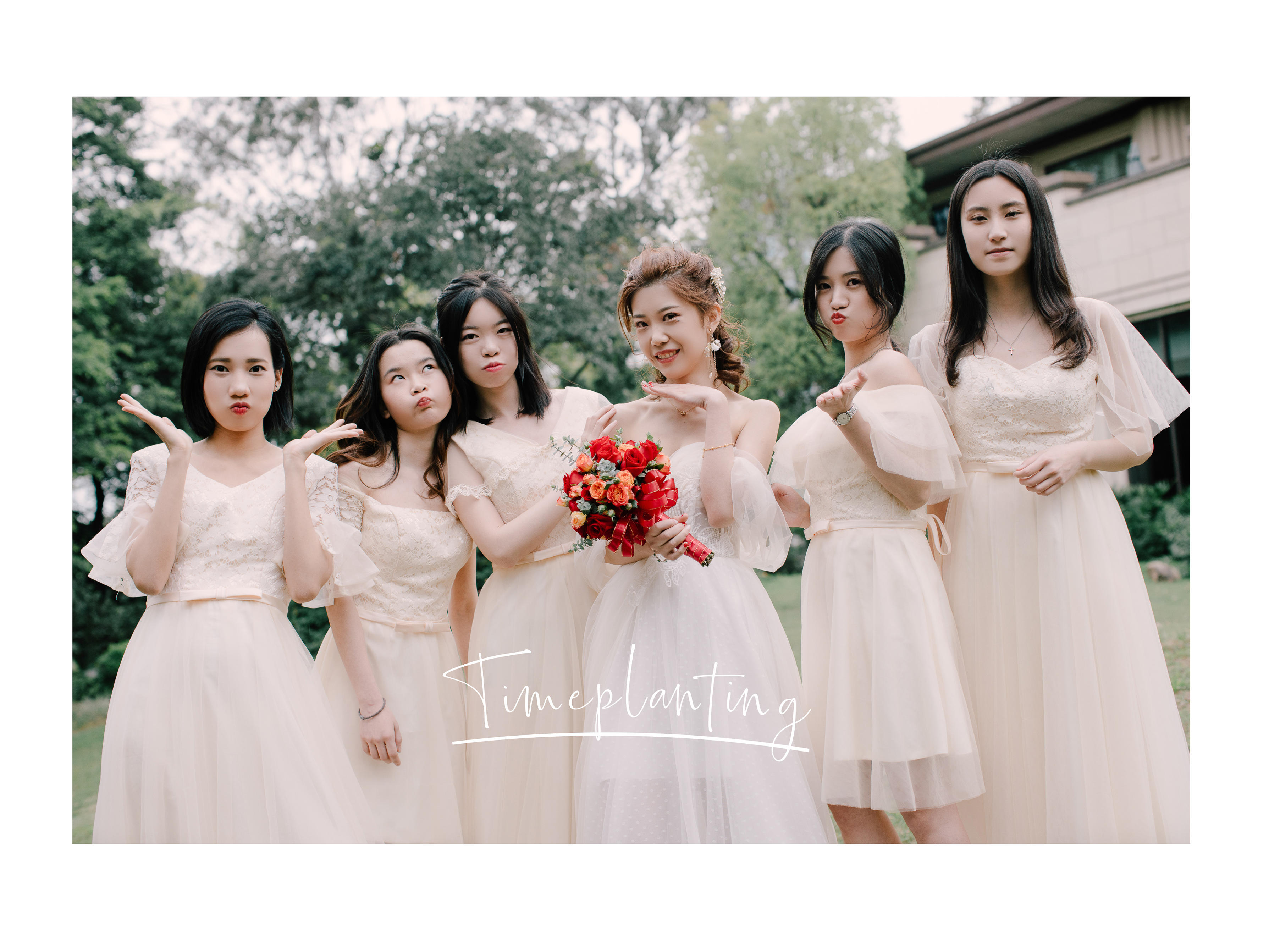 【Ever性价比】礼服三件套+资深化妆师全天跟妆