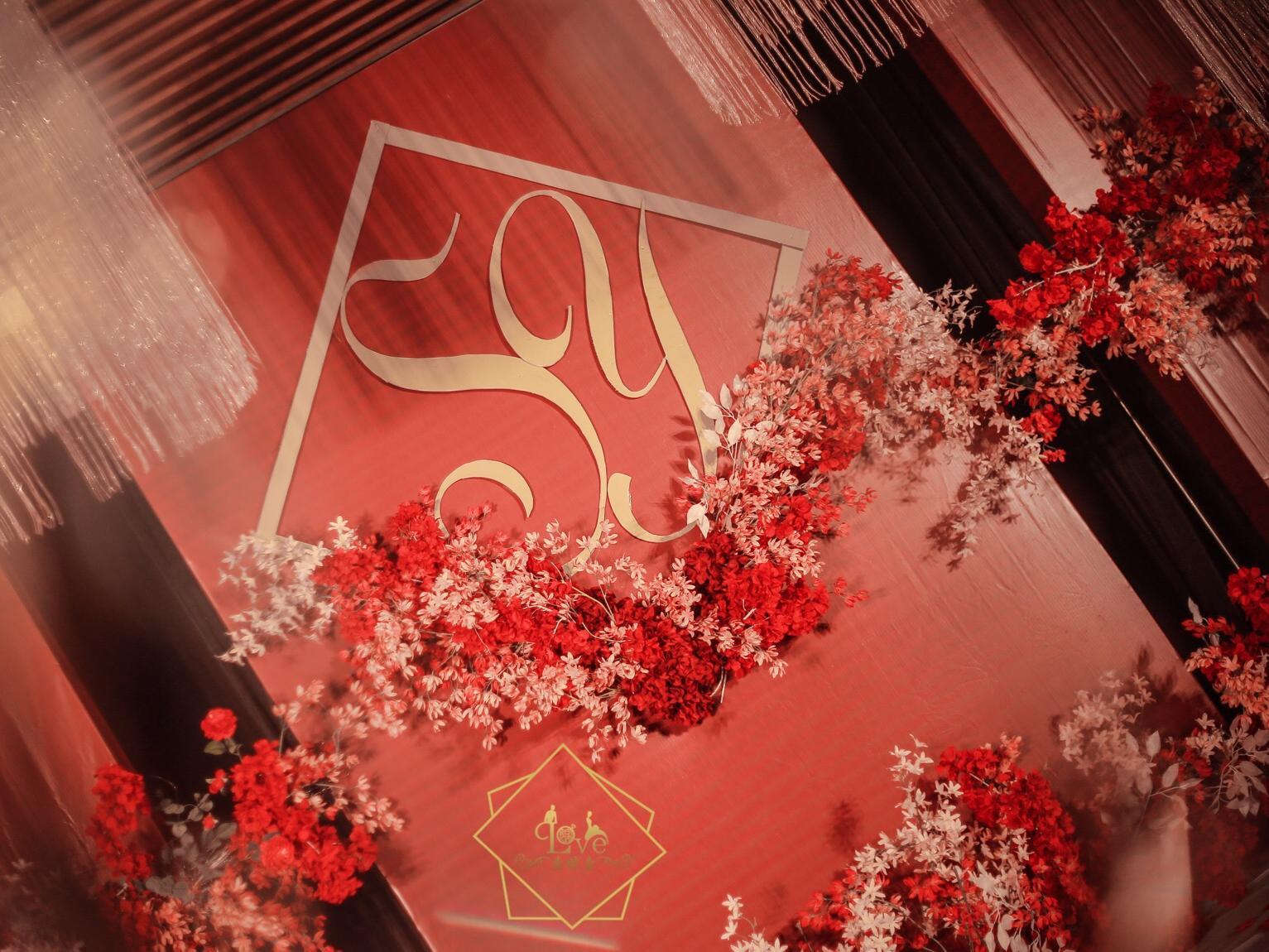 【送云南6天5晚豪华游】大金刚全包+婚礼布置全包