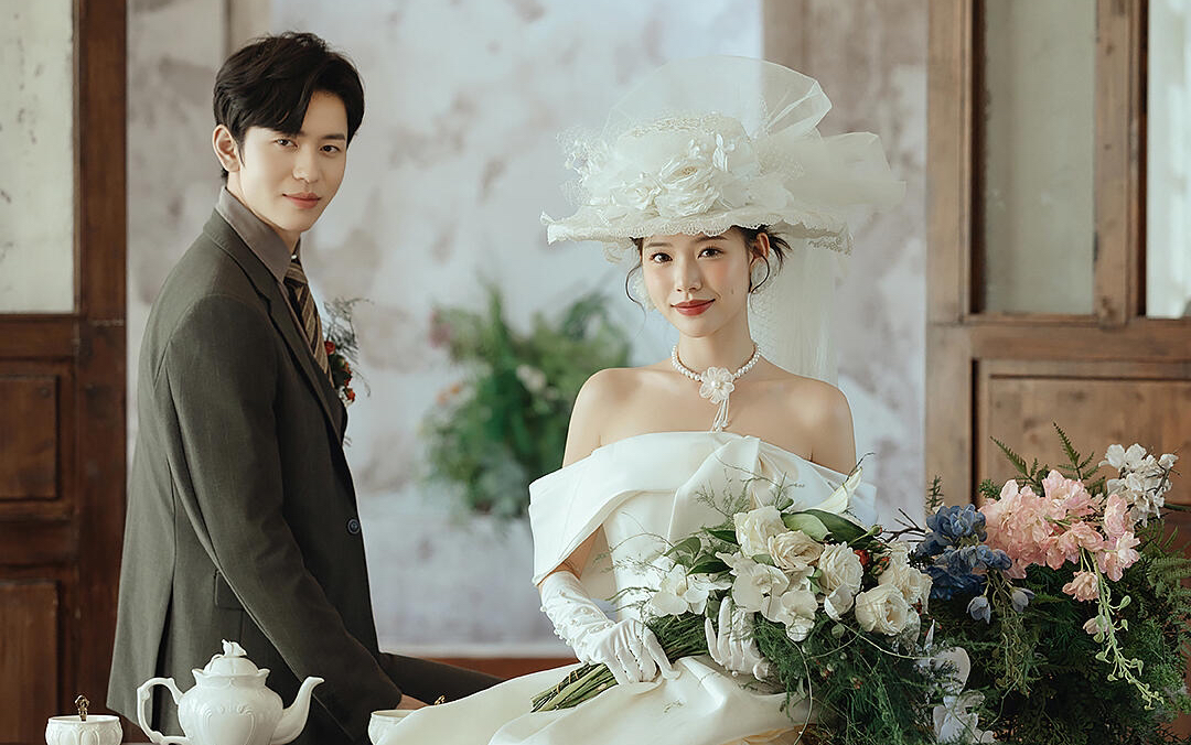 美到失語｜把法式復古婚紗照的浪漫焊在身上