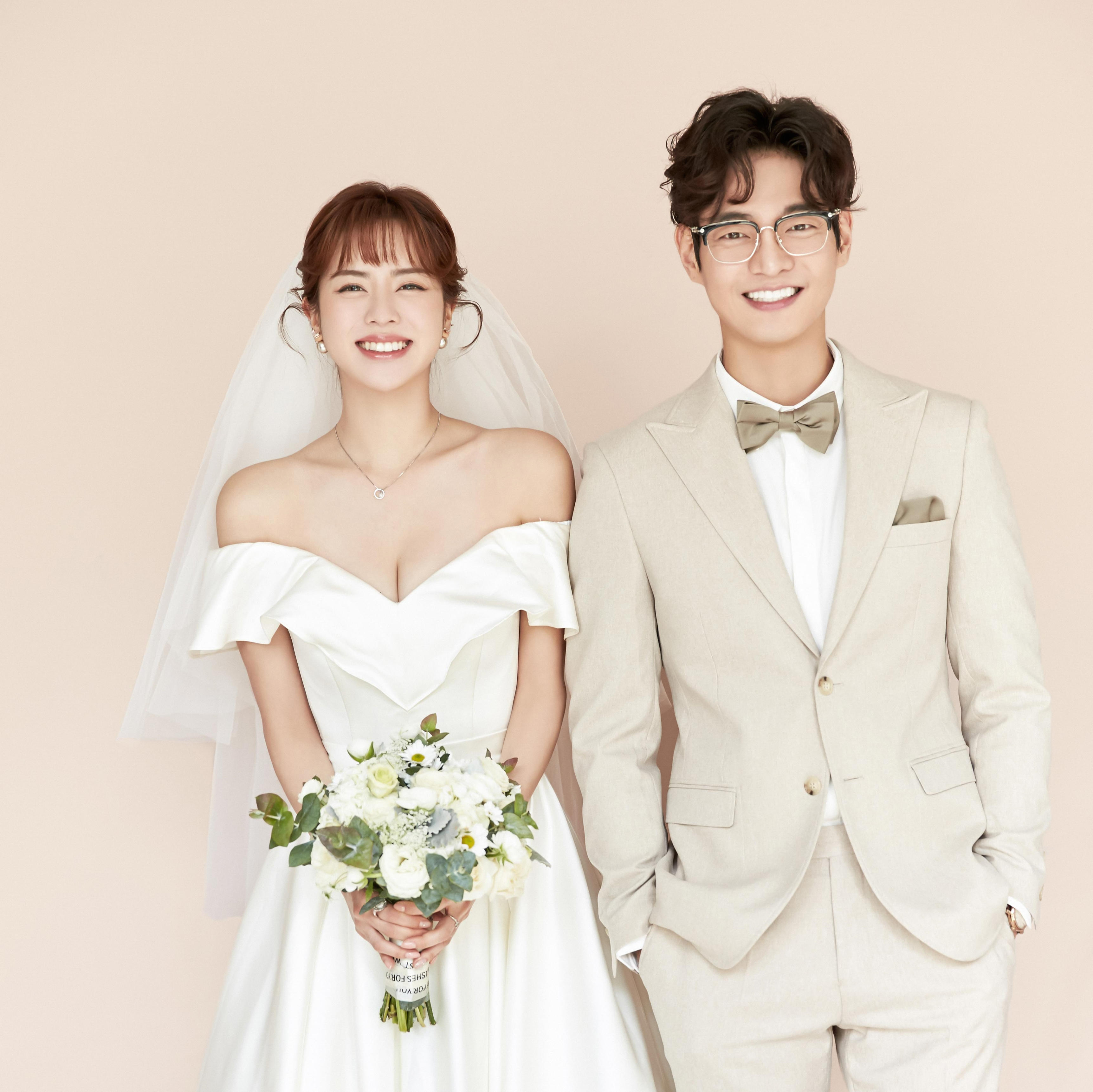 【张小贤摄影】订制私拍+【旅拍秦皇岛】情绪婚纱照