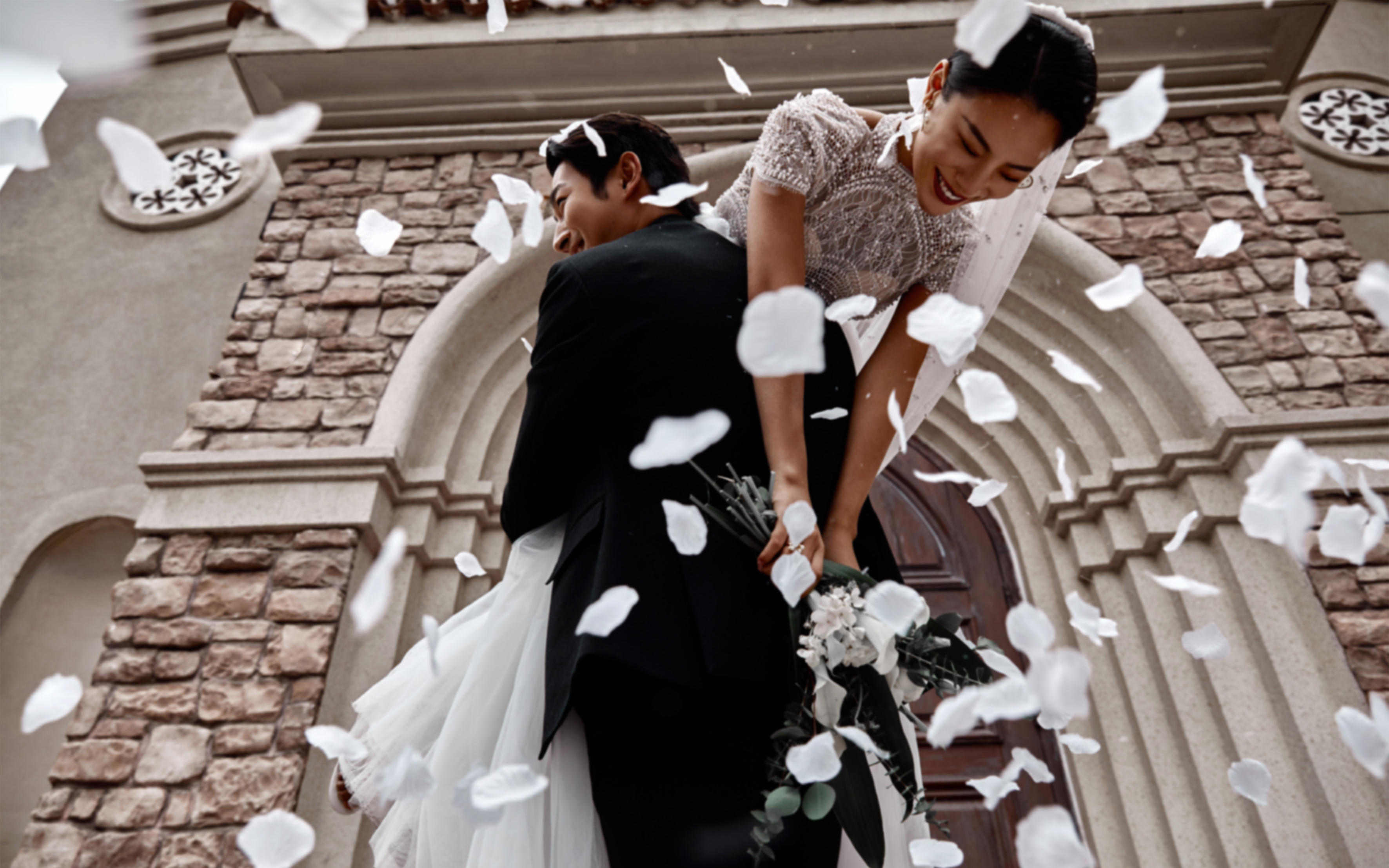 【唯一薇影全球连锁】三亚站