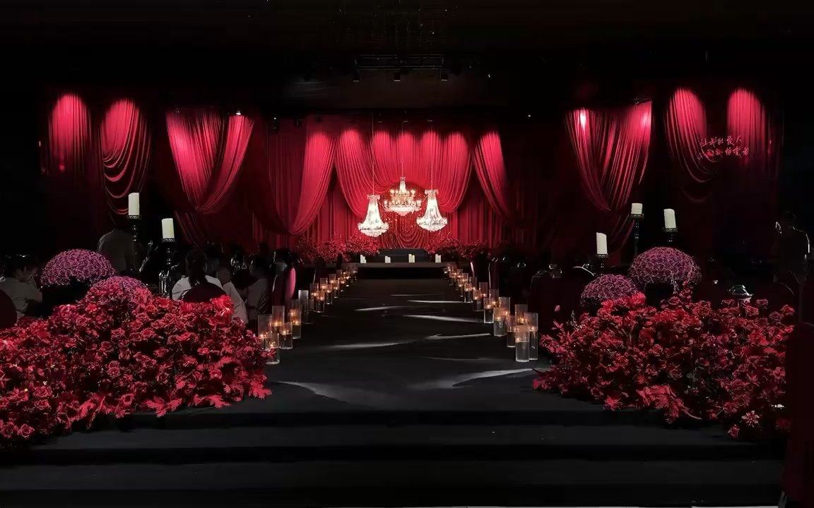 永远被红色中式婚礼打动！经典永不过时