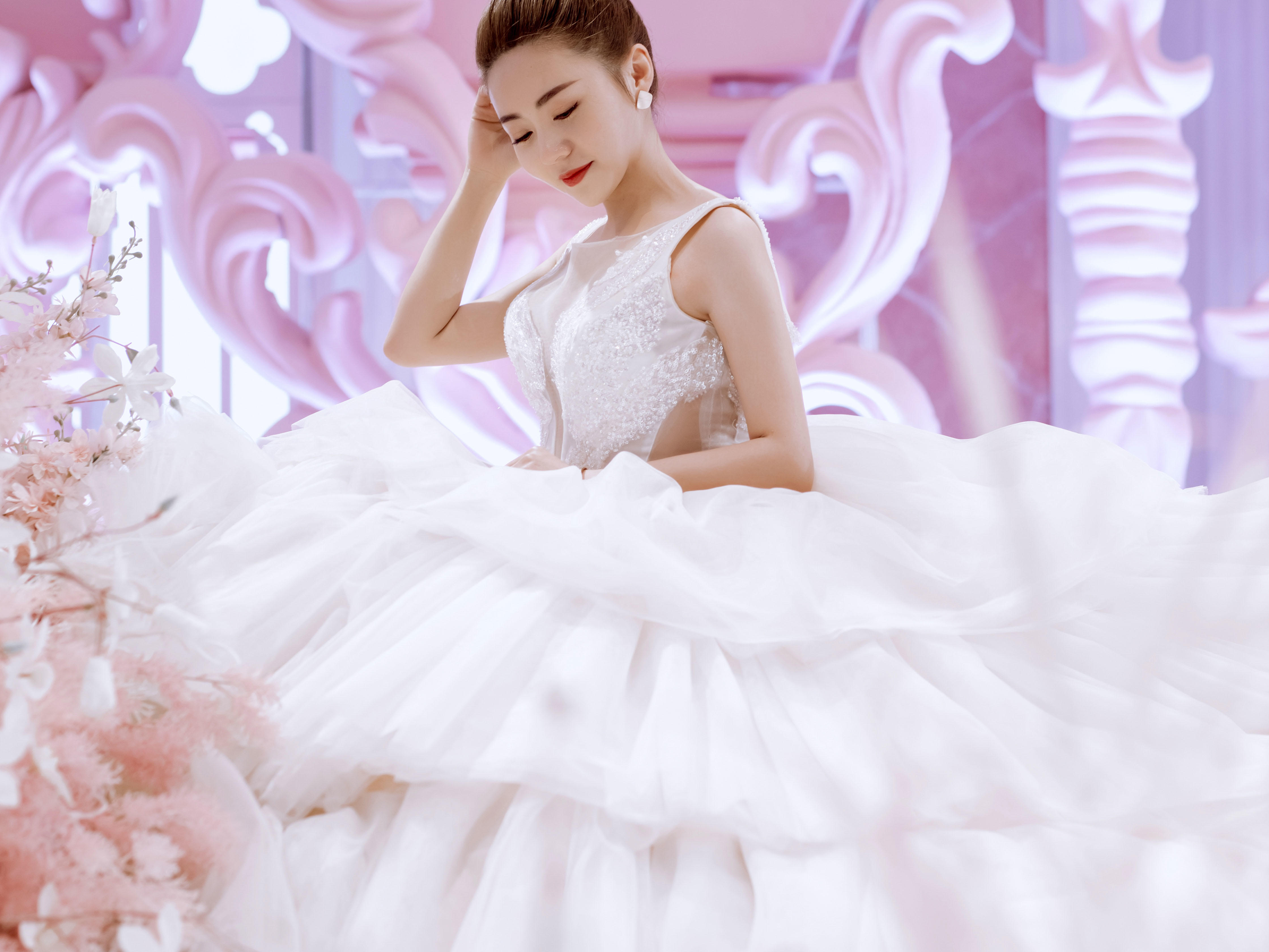 首席化妆师全程跟妆 哈尔滨婚礼化妆师 