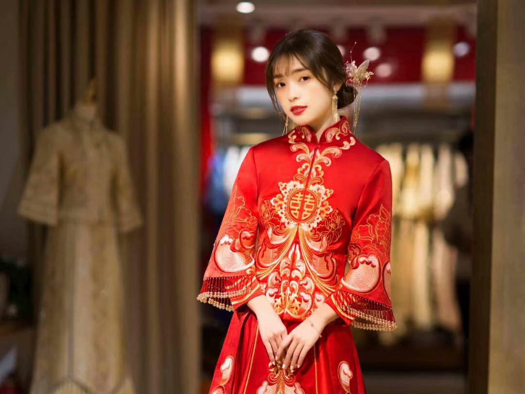 传统中式出门敬酒手龙凤褂 单品租赁