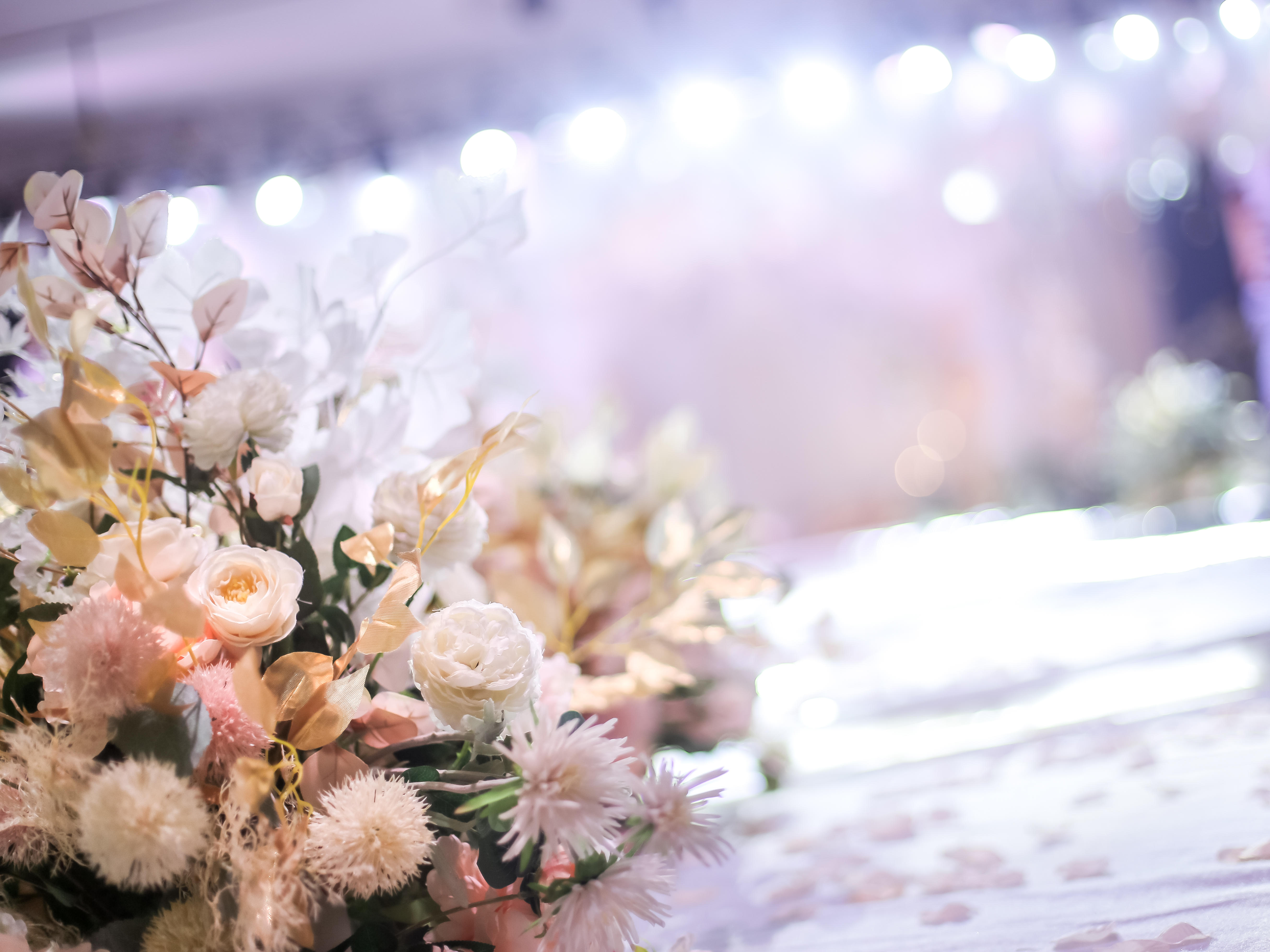   高级质感的香槟色婚礼