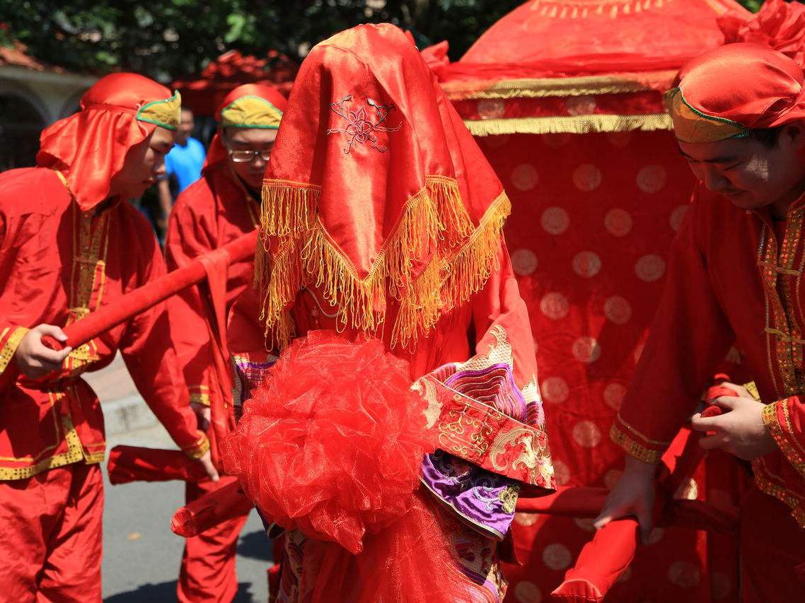 【限时特价】 传统+潮流+大气+拉风  花轿迎亲