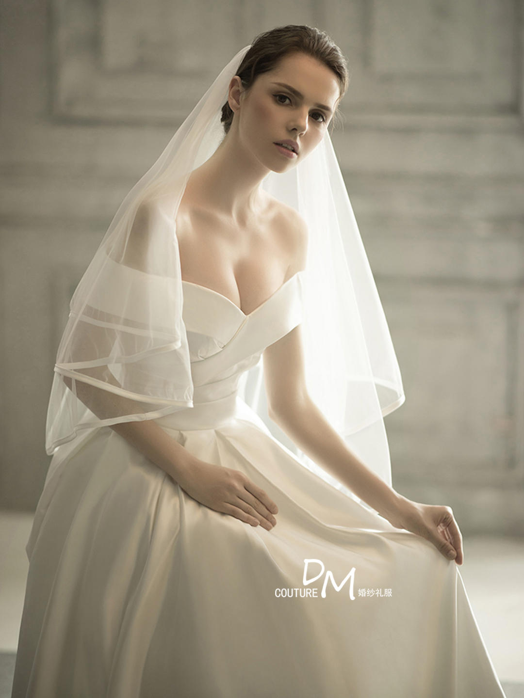 DM婚纱/缎面高定系列/初见
