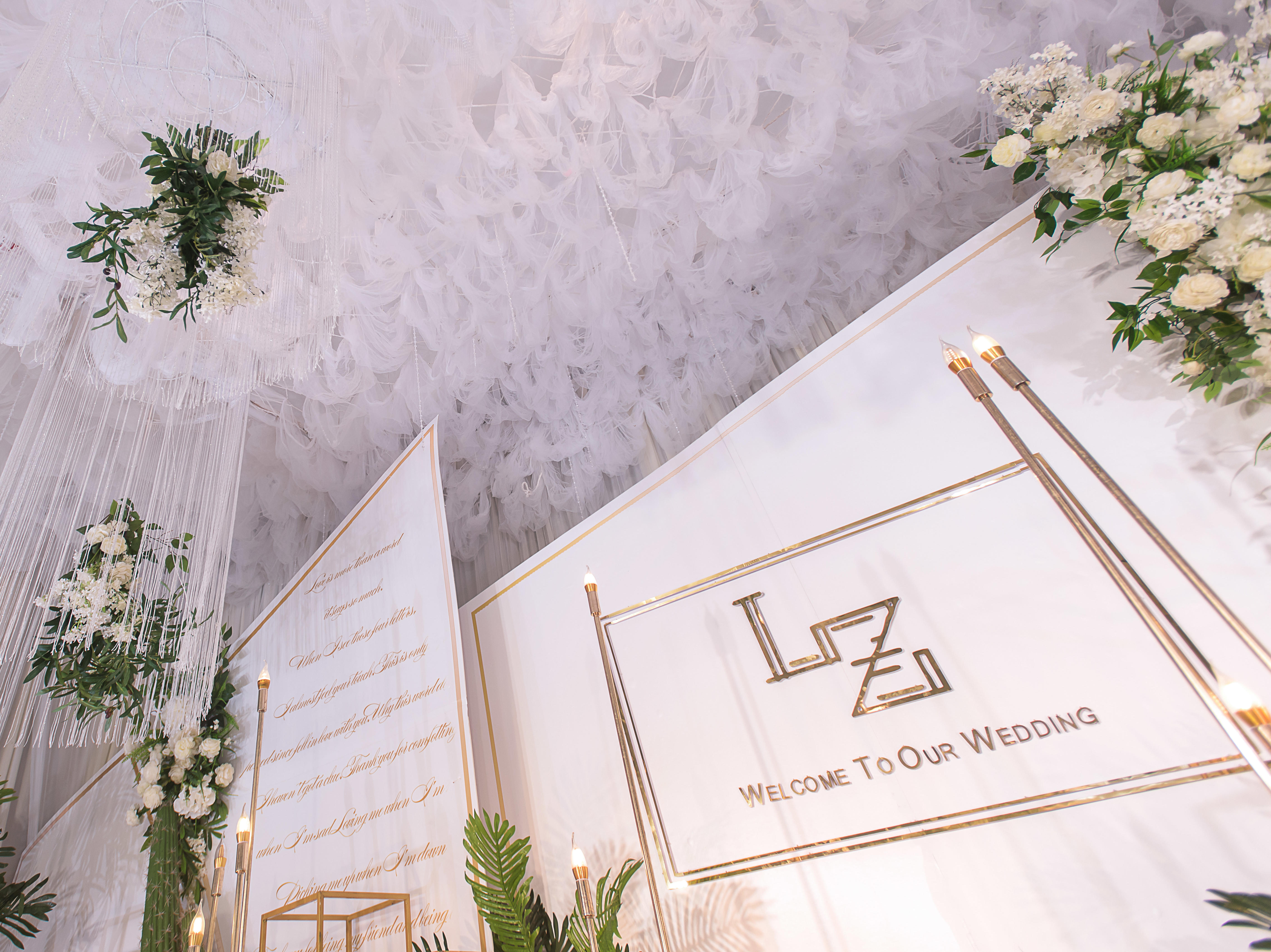 十里烂漫一切都是爱情最初的模样白色香槟色主题婚礼