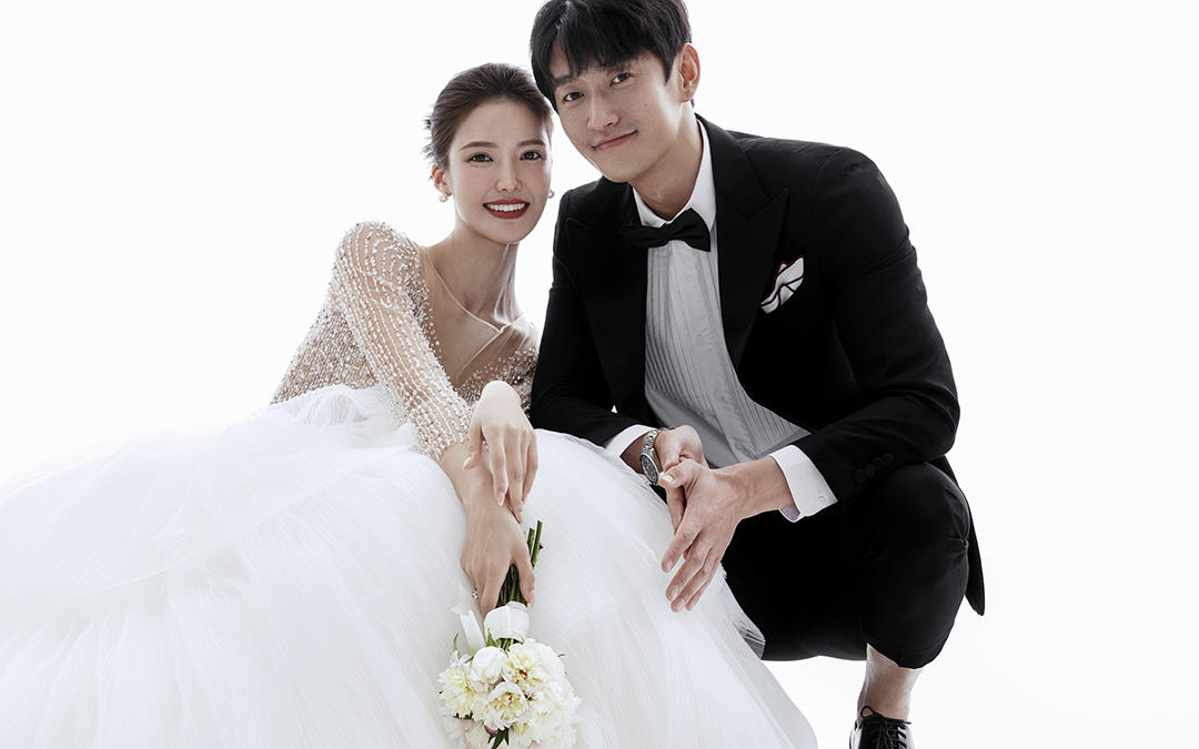 （钟爱一生婚纱摄影）一生一世