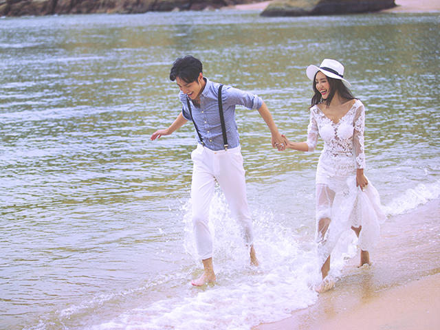 澳门婚纱照价格_五叶神澳门香烟价格(3)