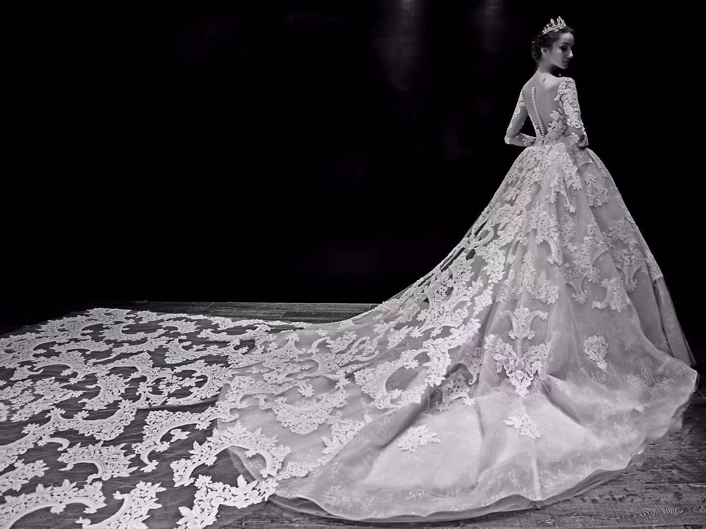 【木槿婚纱一站式套餐】完美主义四件套+首席档跟妆