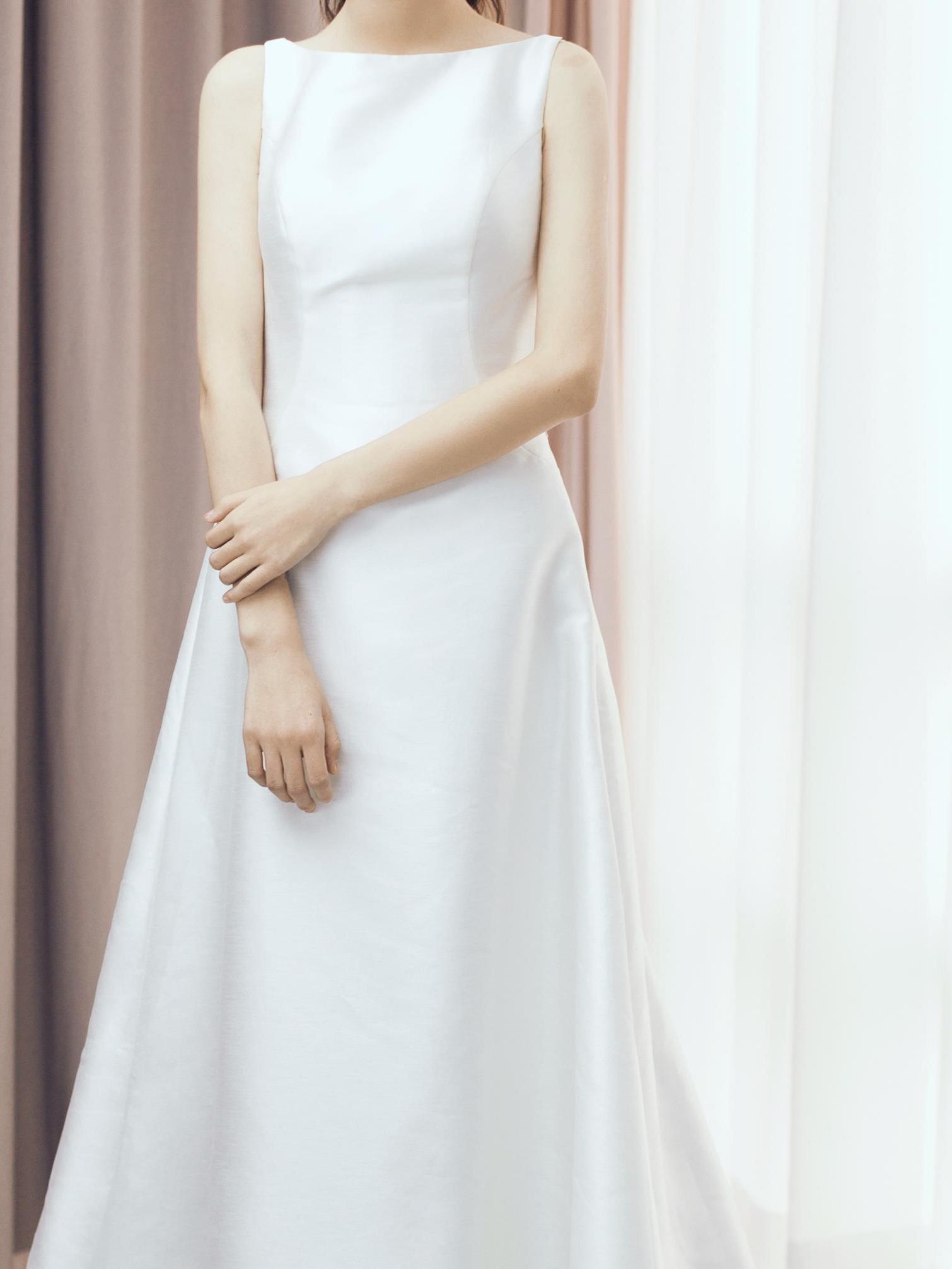 泰安沐白婚纱苏拉彩妆经典套餐