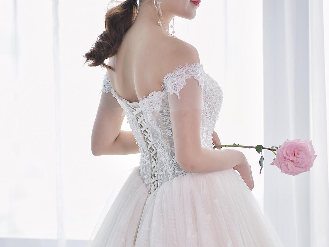 梦幻公主系列婚纱+礼服+秀禾服三件套