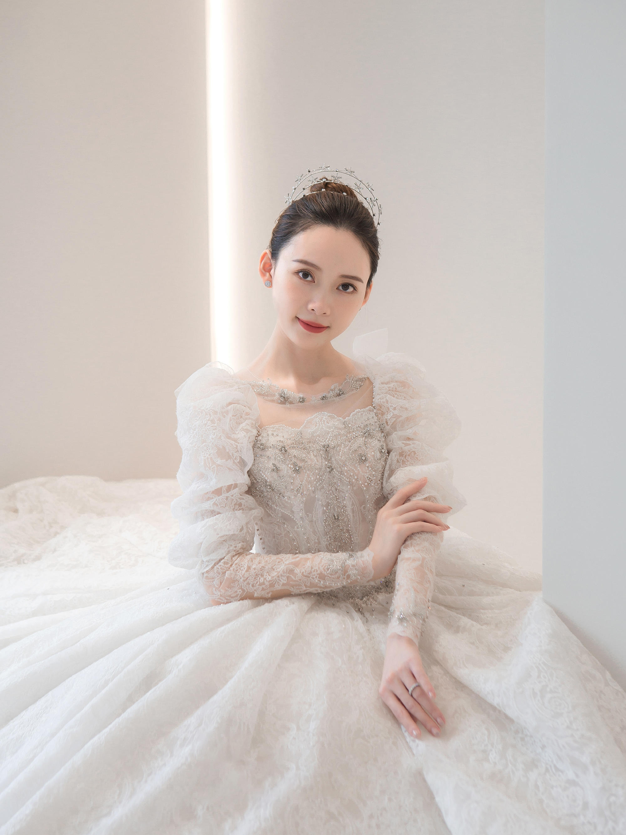 【限时特惠】3件套婚纱租赁全款送免费伴娘服租赁