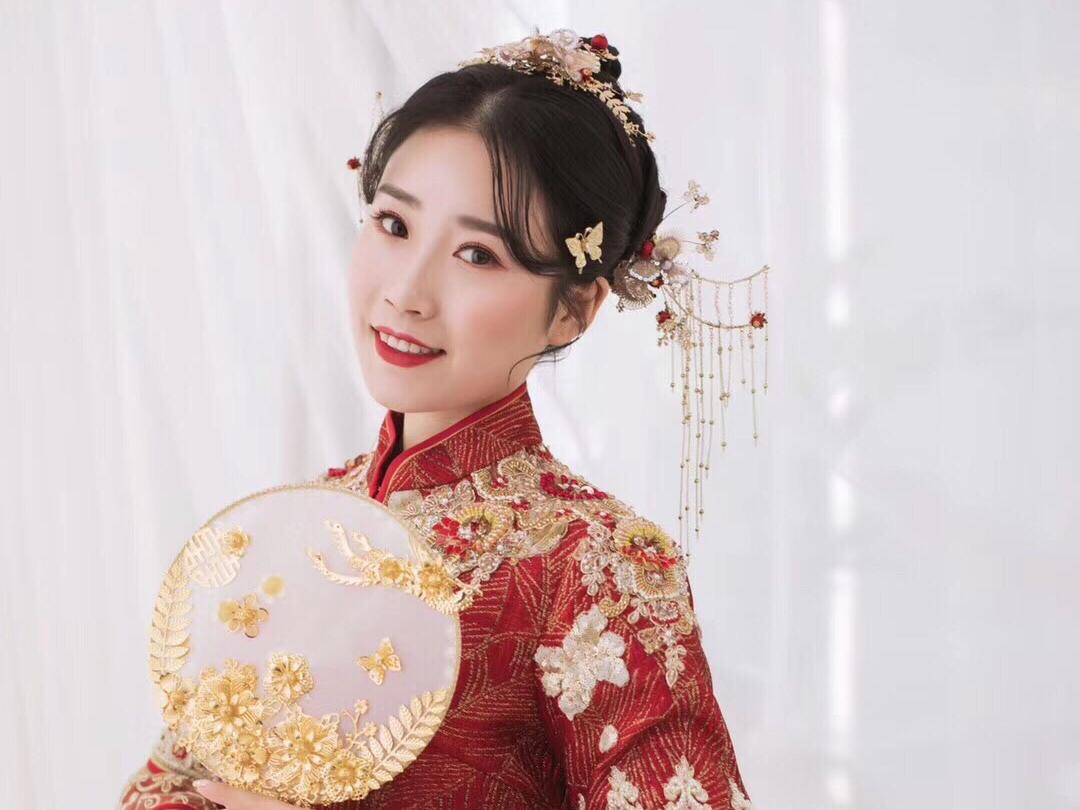 专家档新娘全程跟妆3妆3造，送妈妈妆1