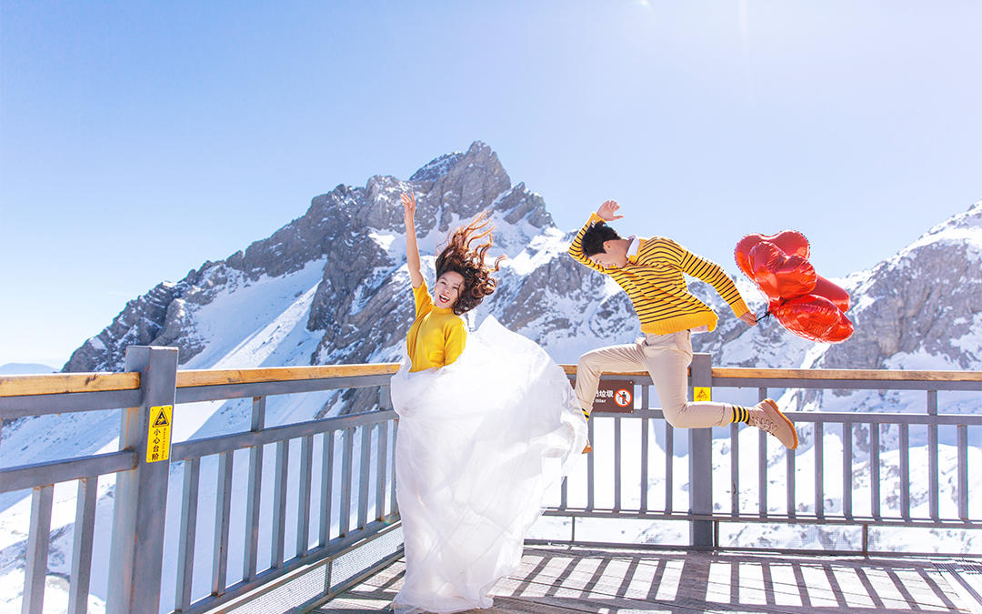 【丽江旅拍】神圣的玉龙雪山+巅峰之恋+蓝月谷