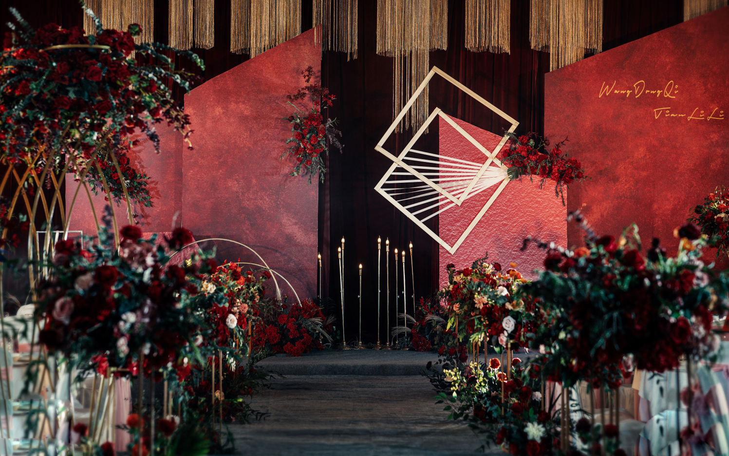 Miss佳和婚礼神马西厅简约红色系作品