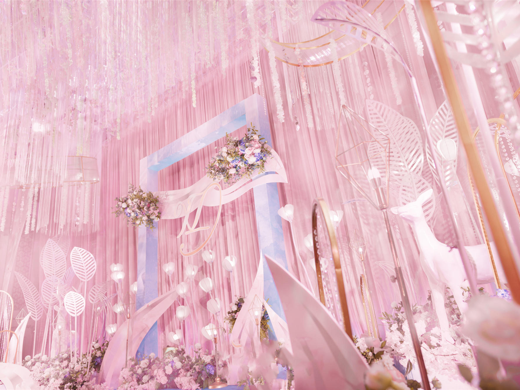 粉色梦幻婚礼  赠送首席四大金刚