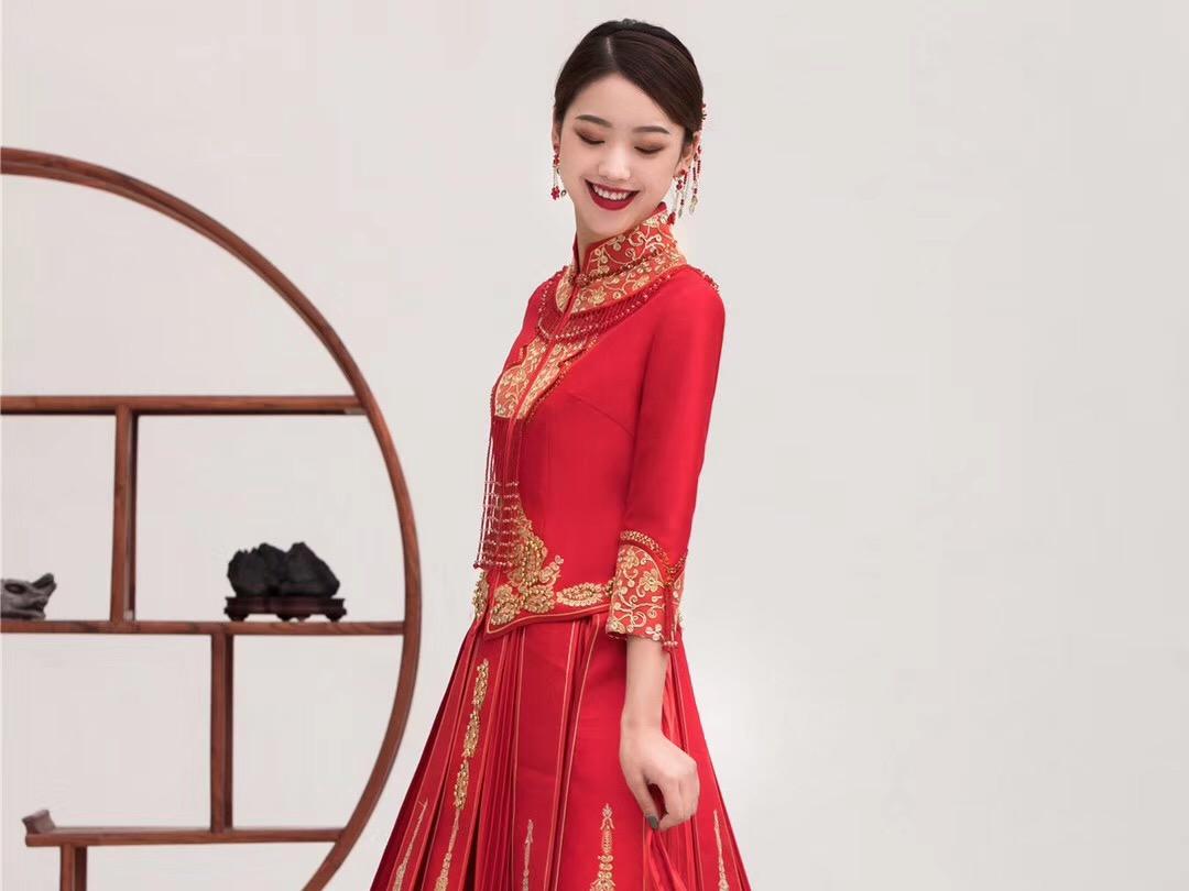 [唯誓婚纱] 重手工新中式珠珠绣秀禾服